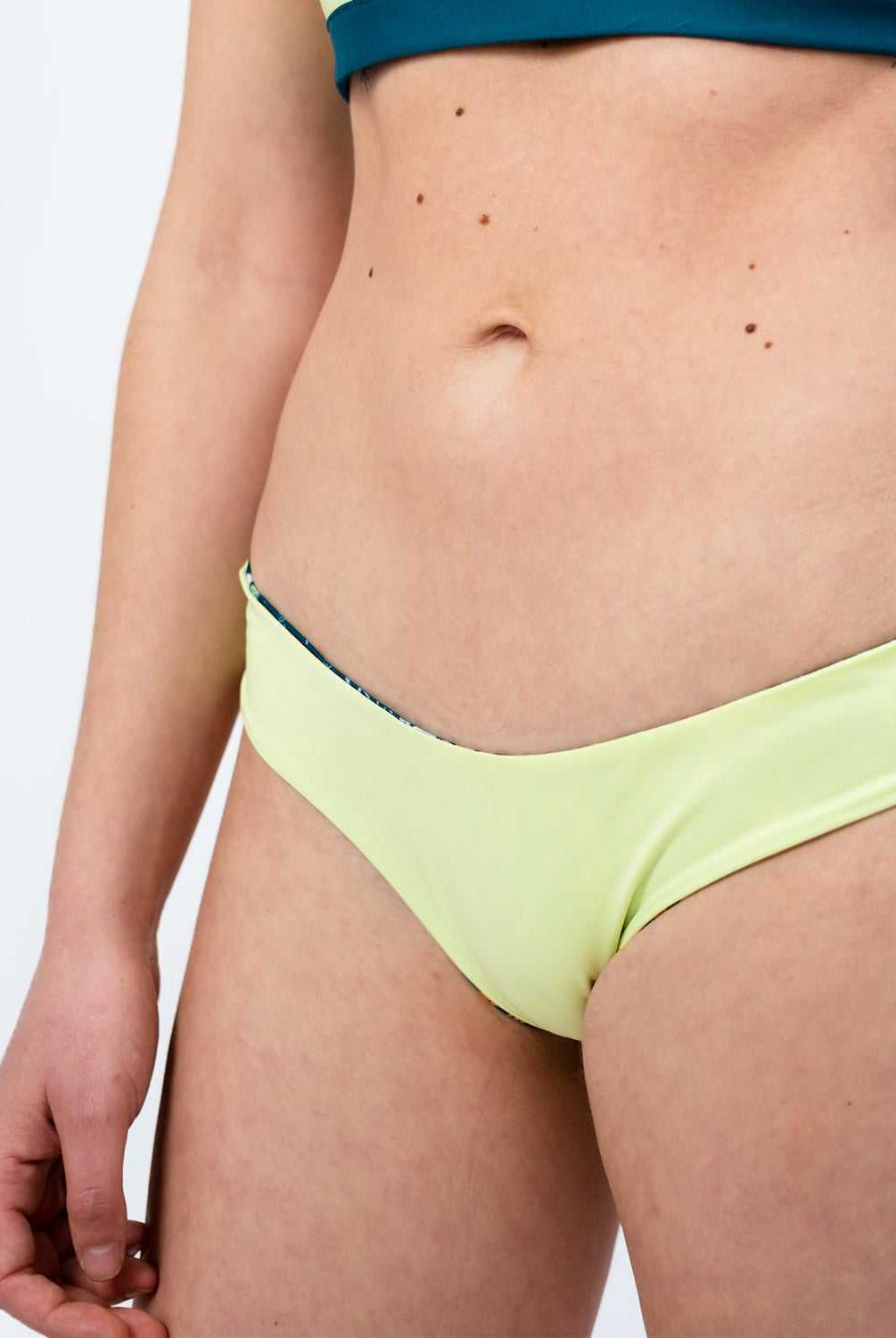 Sustainable Basic Bikini Bottom – Lemon/Oceanprint | SEASICK SWIM